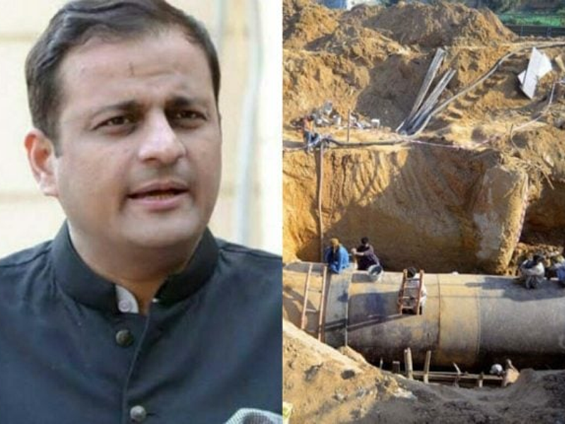 Mayor visits Gulshan Hadeed to inspect water supply lines work