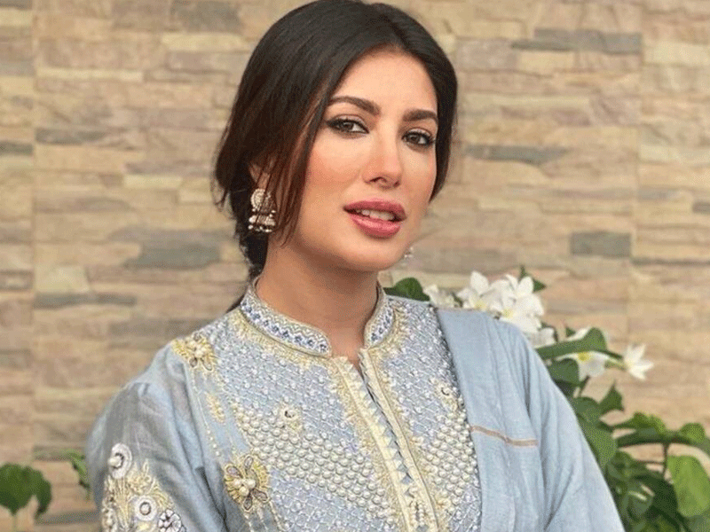 Mehwish Hayat stuns fans with latest video Mehwish Hayat stuns fans with latest video