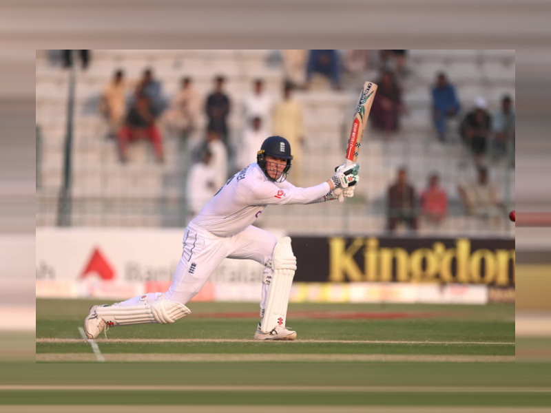 England needs 261 to win second test against Pakistan England needs 261 to win second test against Pakistan
