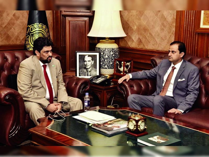 Governor Sindh tells Wahab ‘collective efforts will bring Karachi back to it’s glory’ Governor Sindh tells Wahab ‘collective efforts will bring Karachi back to it’s glory’