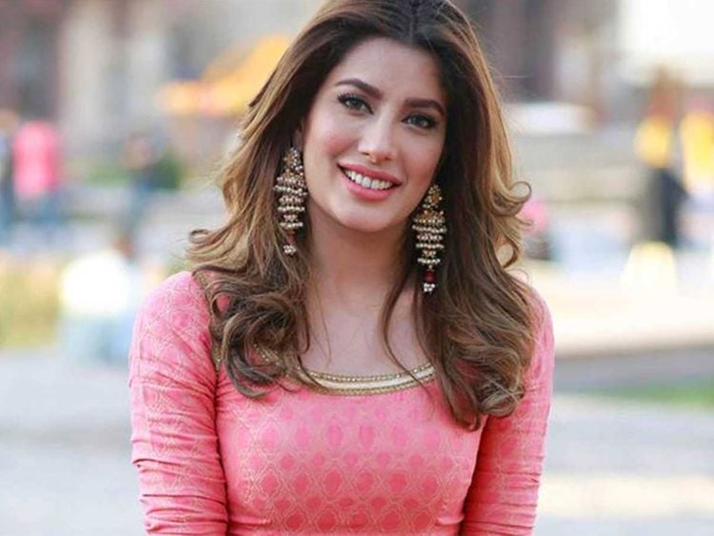 Mehwish Hayat discusses marriage plans, ideal partner qualities Mehwish Hayat discusses marriage plans, ideal partner qualities
