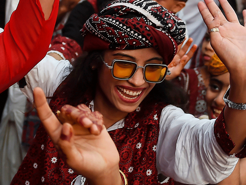 Culture of Sindh spreads love, keeps far from hatred Culture of Sindh spreads love, keeps far from hatred