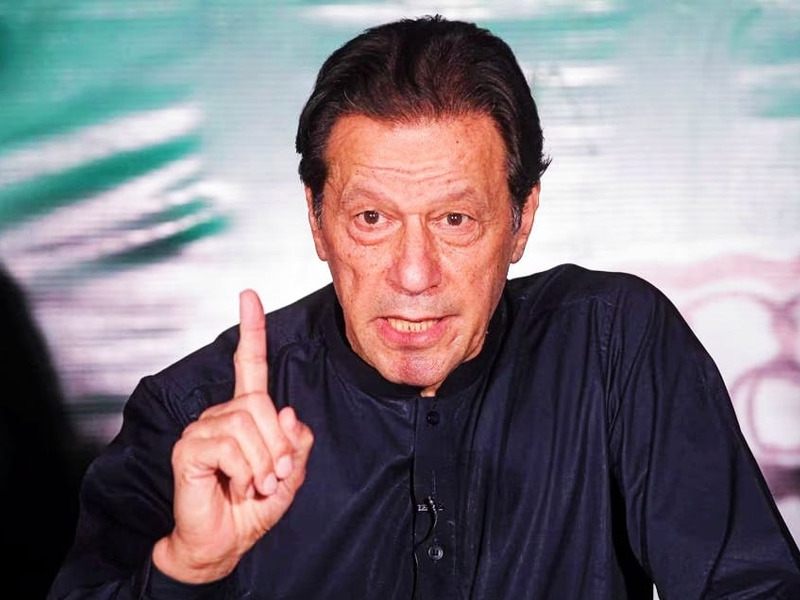 Imran threatens to take to streets after attack on PTI leader