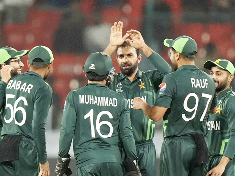 Pakistan crushes Netherlands to script triumphant World Cup start