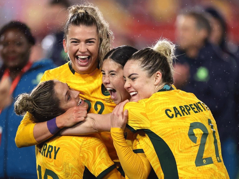 Australia ends England women’s 30-game unbeaten run Australia ends England women’s 30-game unbeaten run