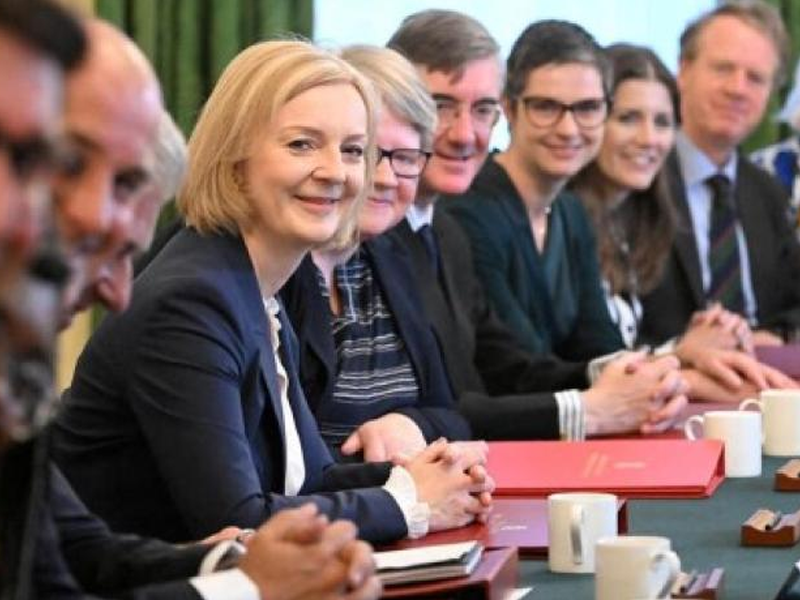 UK leader Liz Truss finalises huge power subsidy plan UK leader Liz Truss finalises huge power subsidy plan