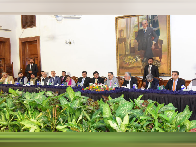 PM assures to address business community issues